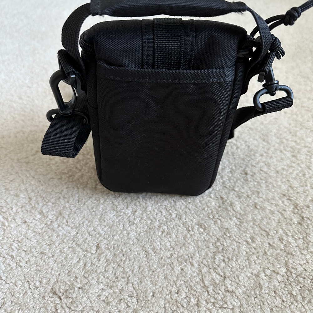 EUC Lowepro camera case - Picture 3 of 4